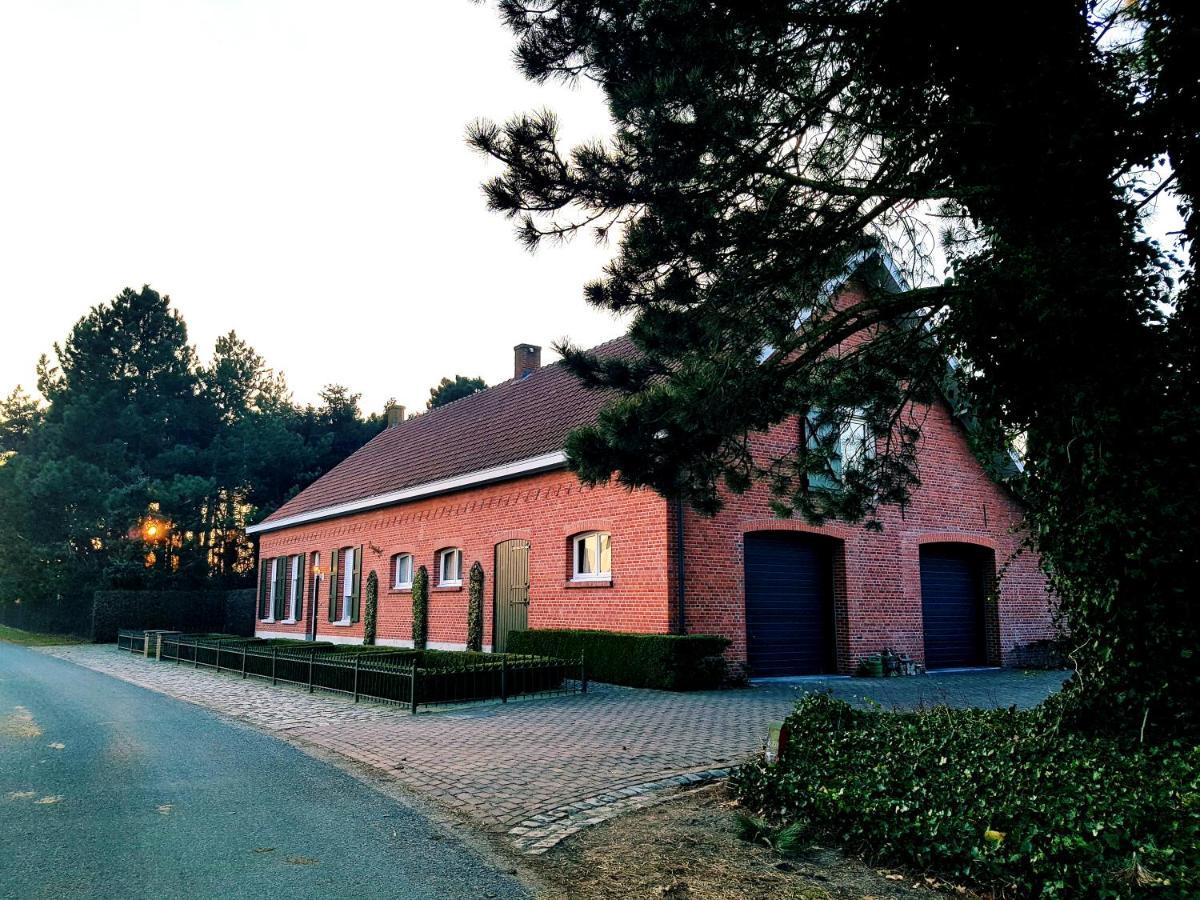 B&B Bergenhof Hoogstraten Extérieur photo